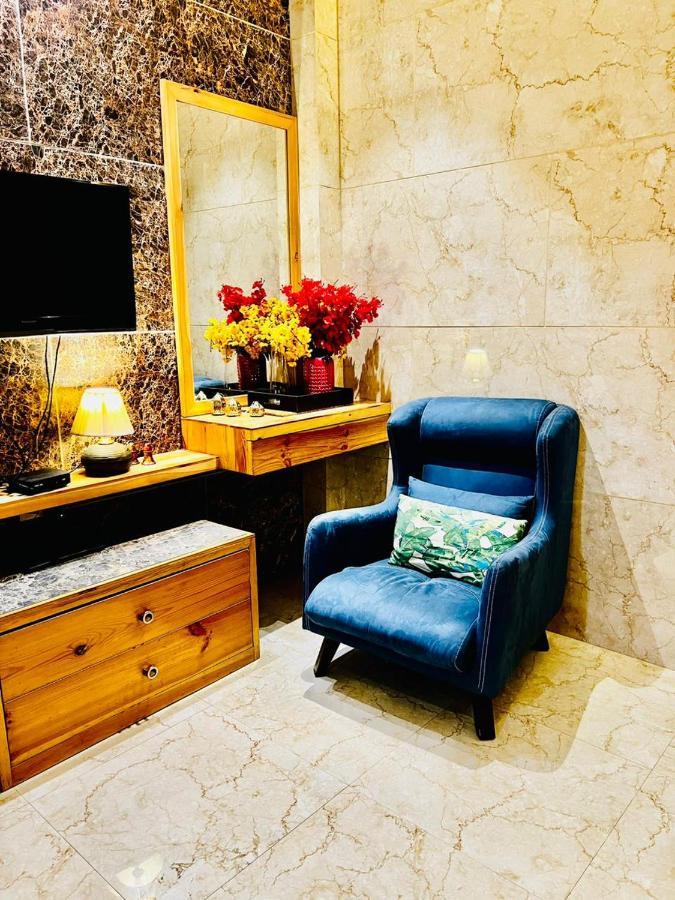 Divine Studios Rajouri Garden New Delhi Eksteriør billede