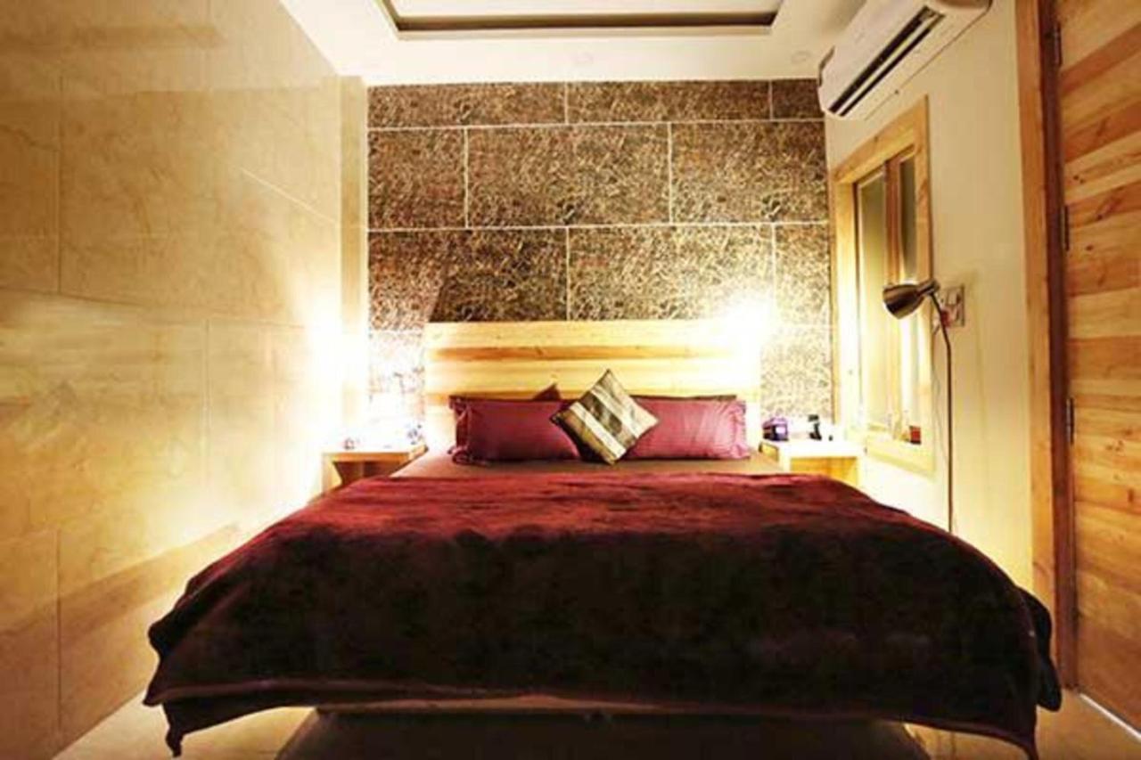 Divine Studios Rajouri Garden New Delhi Eksteriør billede