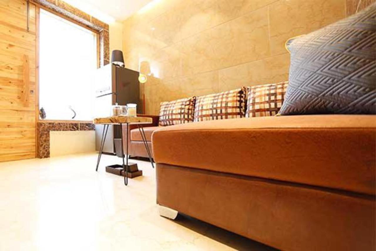 Divine Studios Rajouri Garden New Delhi Eksteriør billede
