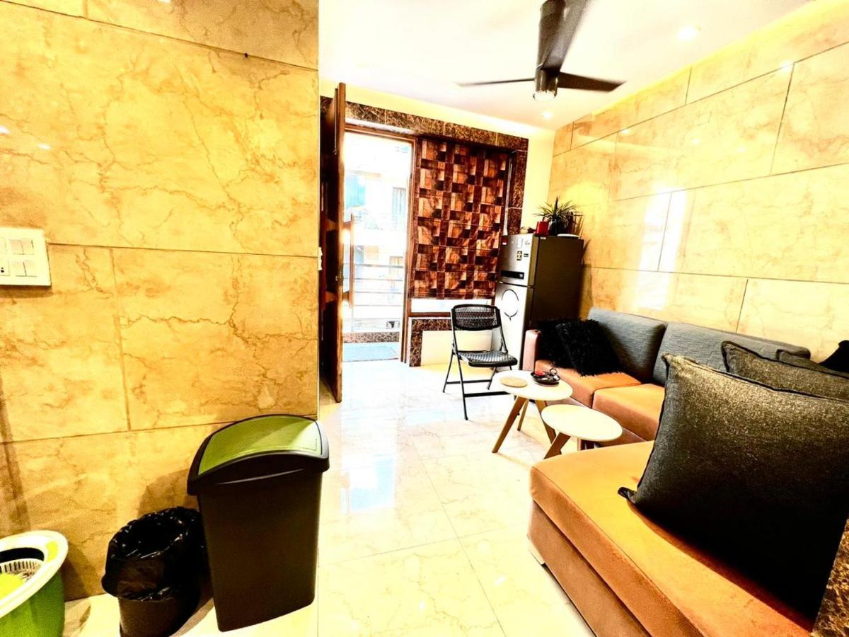 Divine Studios Rajouri Garden New Delhi Eksteriør billede